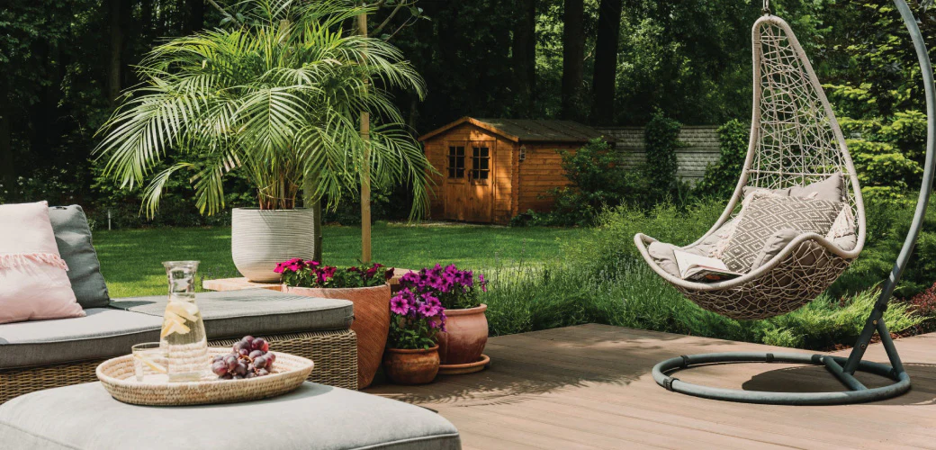 Designing a Comfortable and Inviting Garden Nook